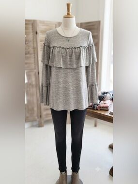 Easel Romantic Boho Tiered Ruffle Tunic Knit Top Medium